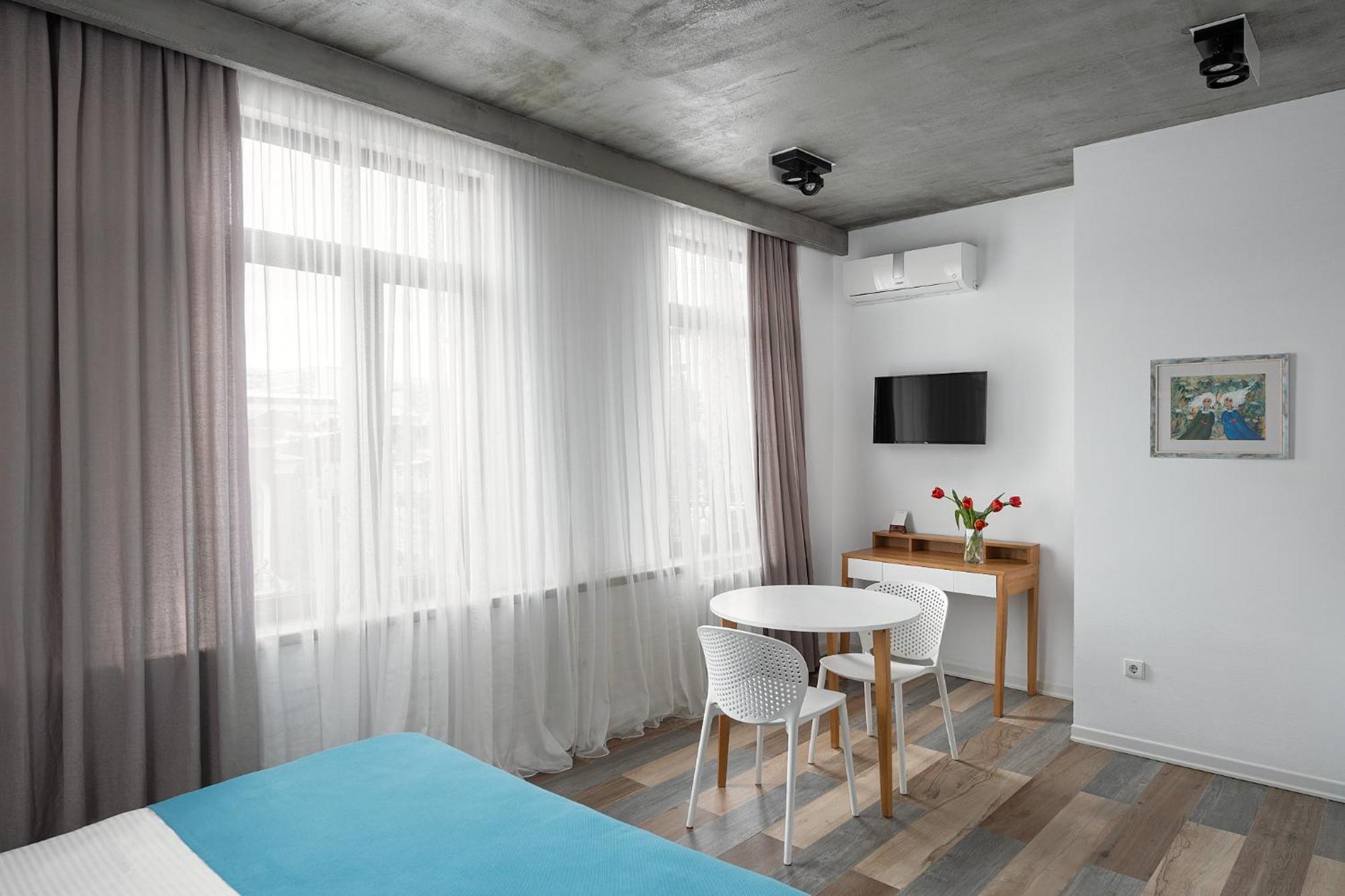 Mariinsky Boutique Hotel Батуми Екстериор снимка