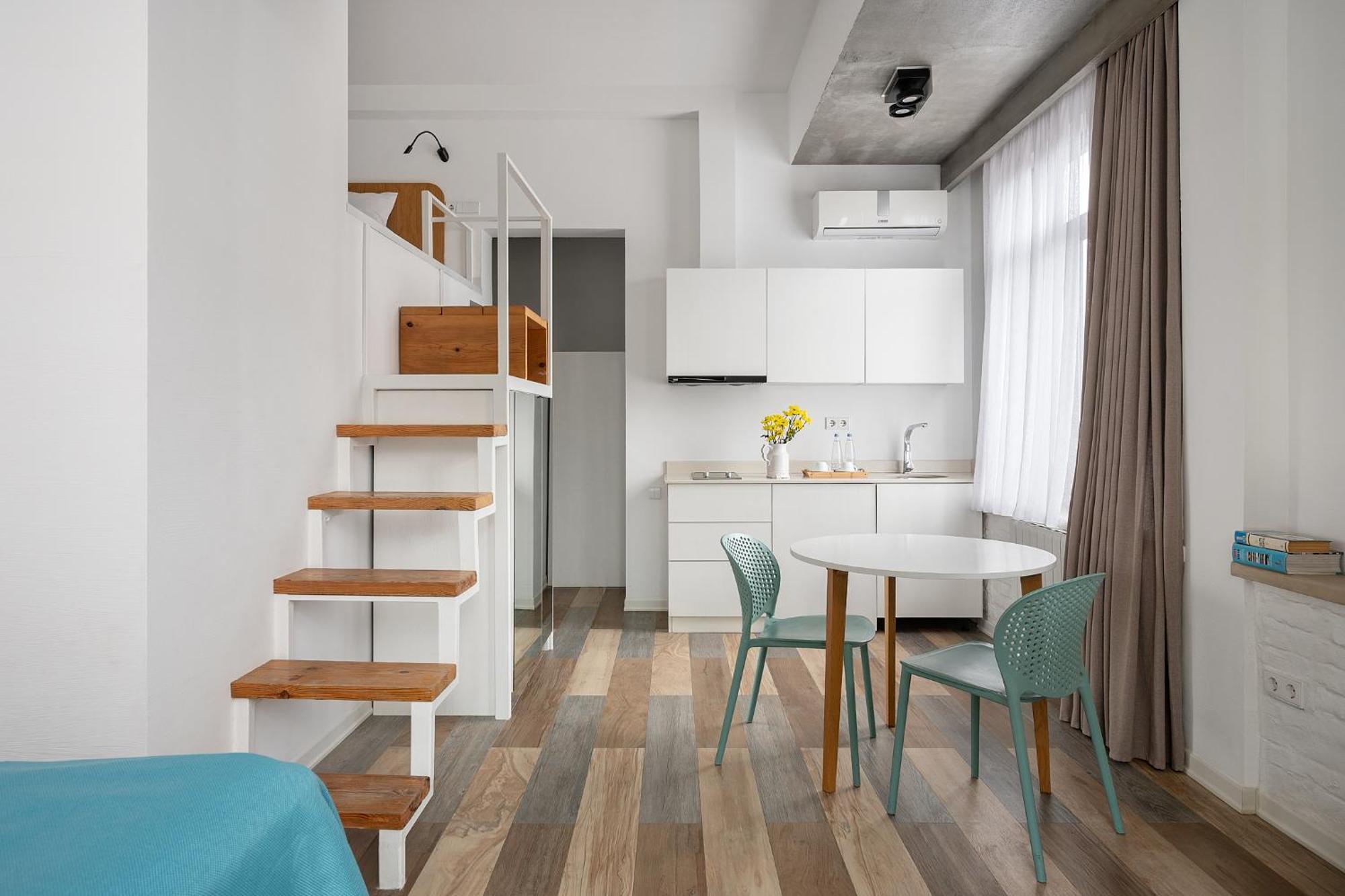 Mariinsky Boutique Hotel Батуми Екстериор снимка