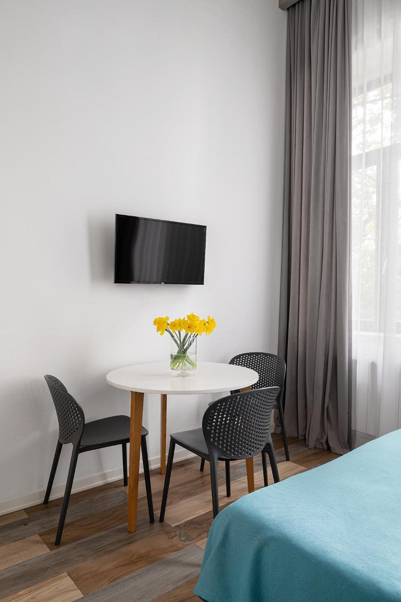 Mariinsky Boutique Hotel Батуми Екстериор снимка